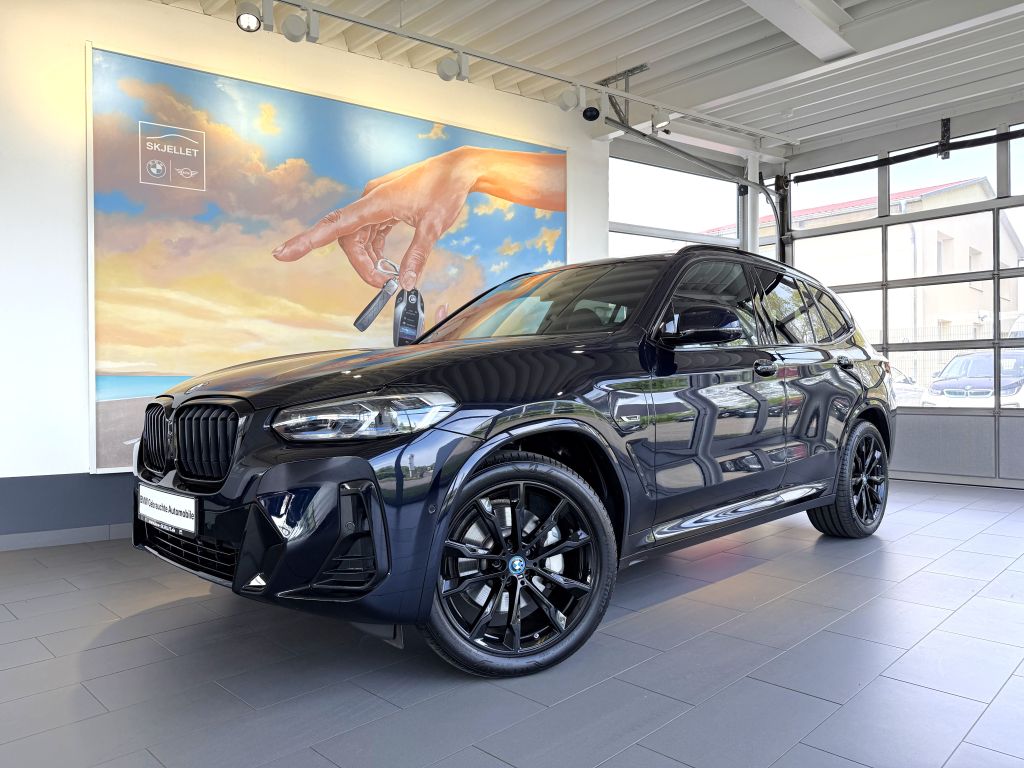 BMW X3 xDr30e M SPORT KOM BELÜFT HIFI 20