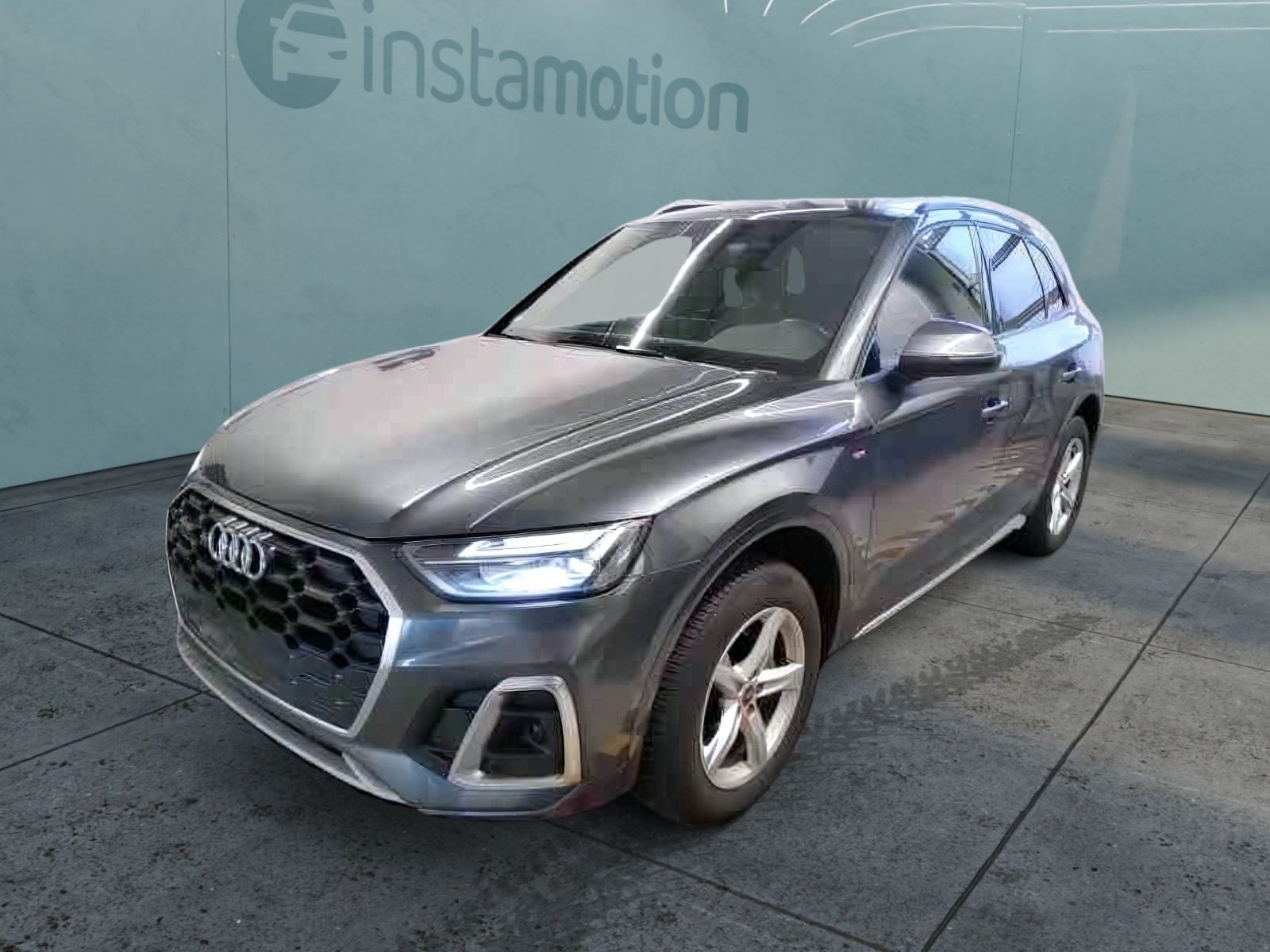 Audi Q5 S-LINE 40TDI QUATTRO APP 18