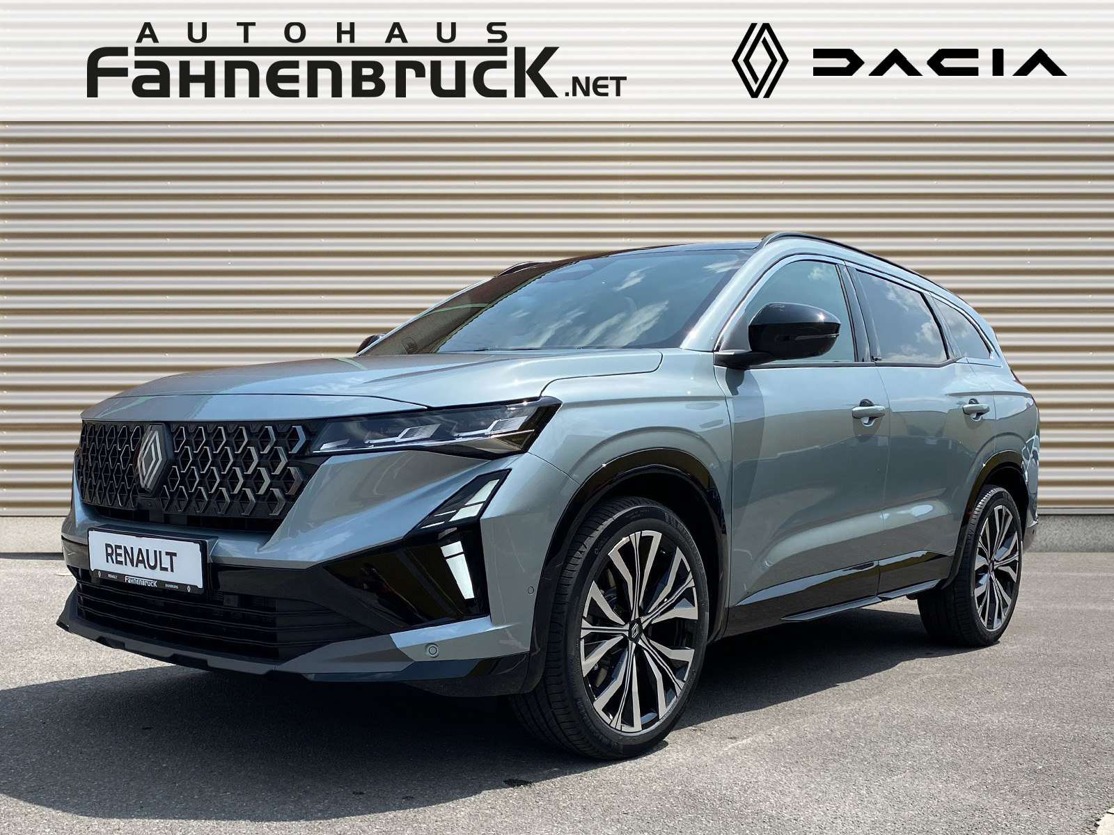 Espace 6 Iconic Full Hybrid E-Tech 200 MY 25