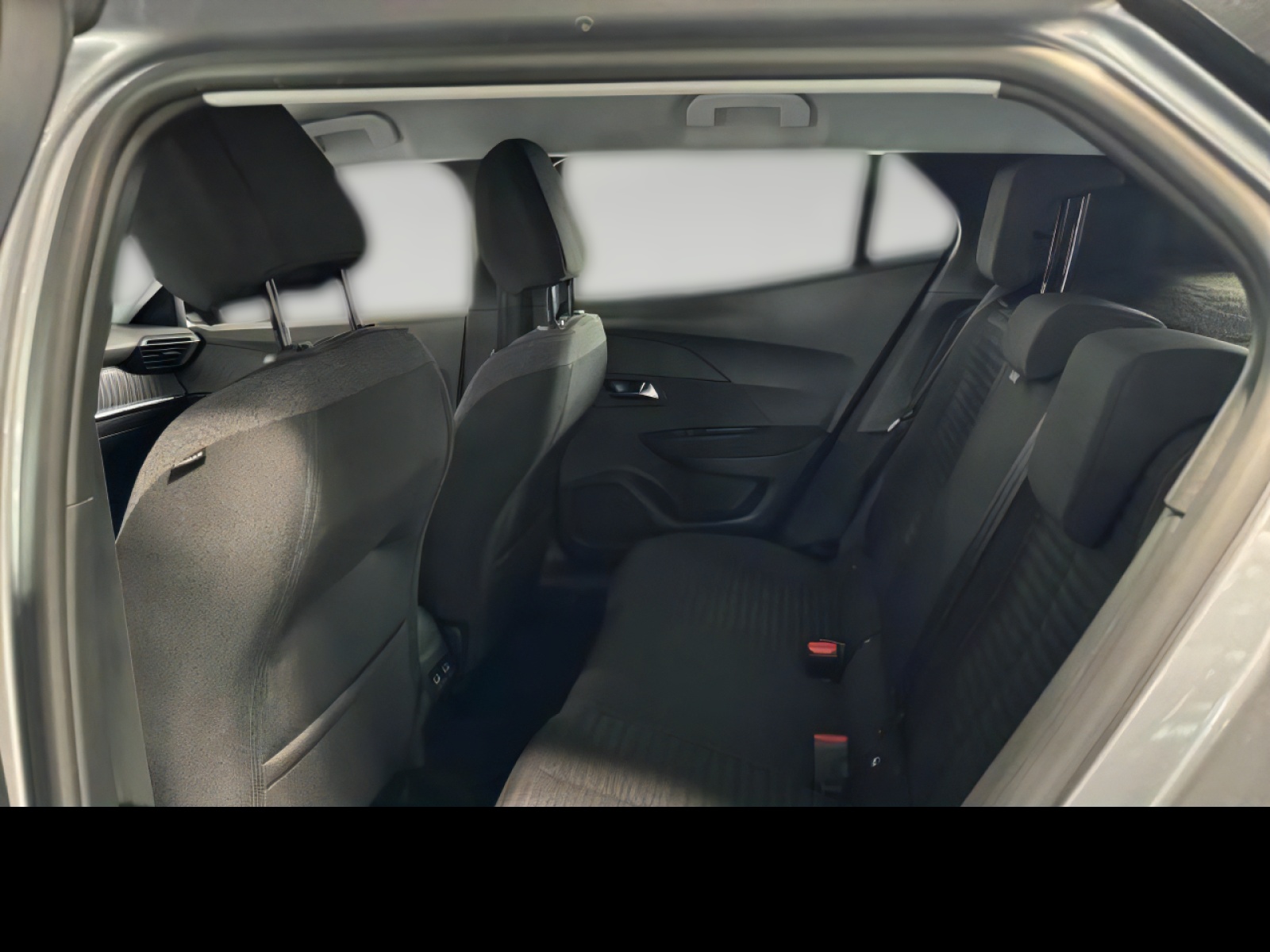 Peugeot e-2008 e Active Elektromotor 136 Start-Stop-Automatik