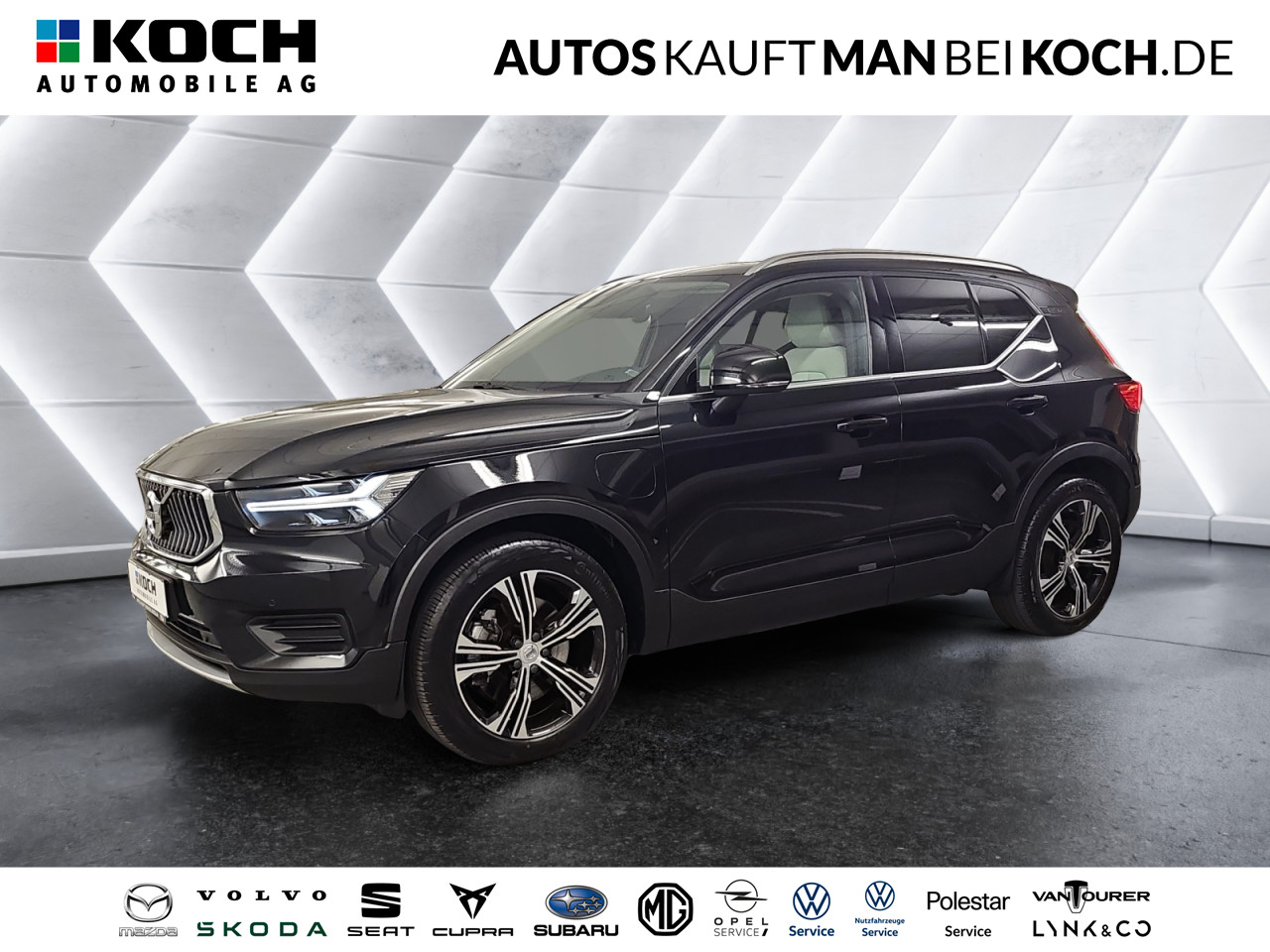 XC40 T4 Recharge Inscription PANO AHK ACC H&K QI