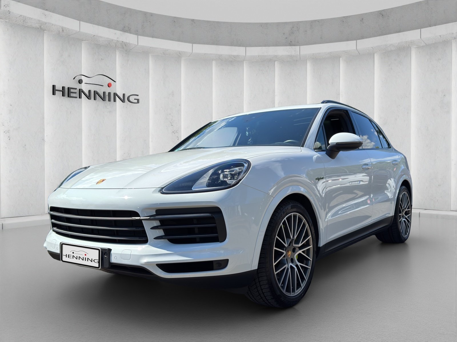 Cayenne E-Hybrid Platinum BOSE PANO Approved 21