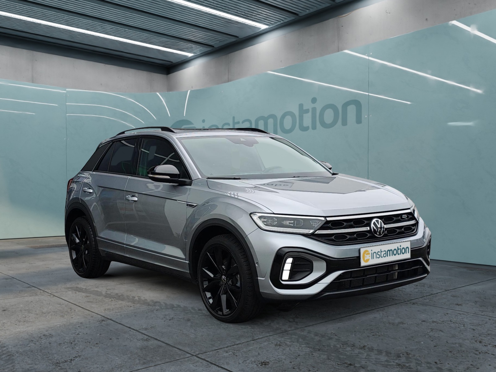 Volkswagen T-Roc 1.5 TSI R-Line BLACK STYLE | |