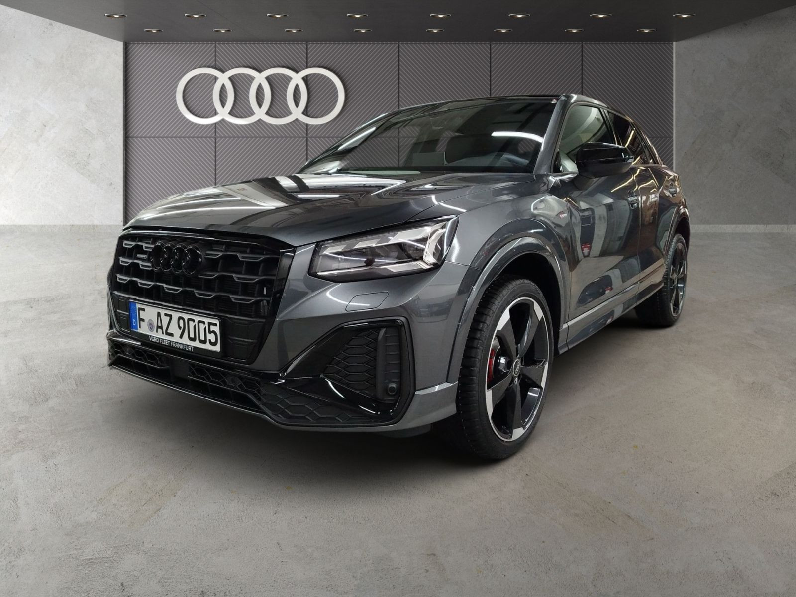 Q2 40 TFSI quattro S tronic S line MatrixLED AHK Leder