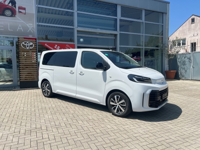 Proace Verso 75kWh Electric Teamplayer L1 SHZ StandHZG ACC