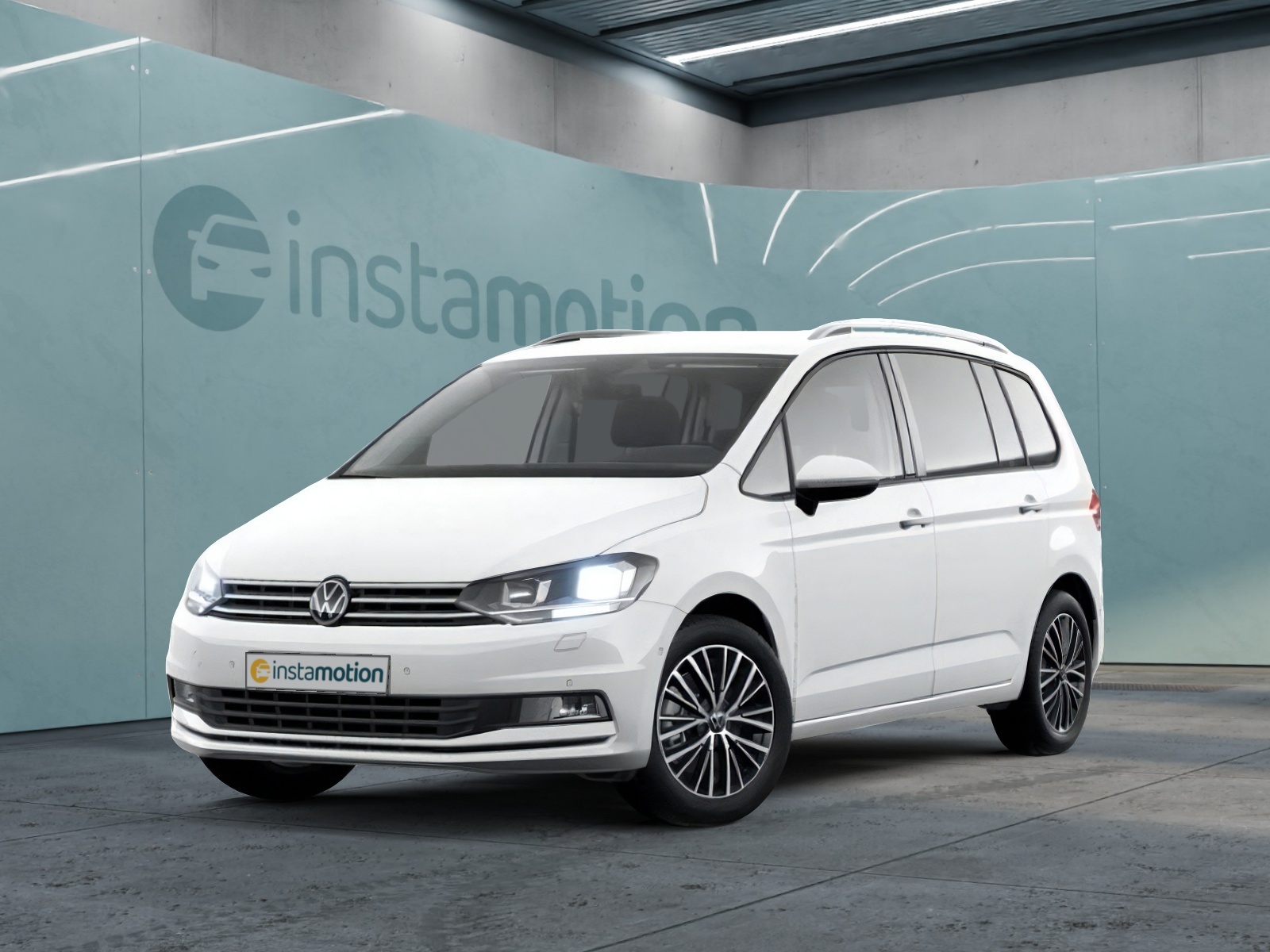 Volkswagen Touran 2.0 TDI MOVE | | | |