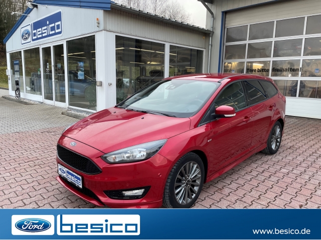 Ford Focus ST-Line Klimatronik Winter Pak