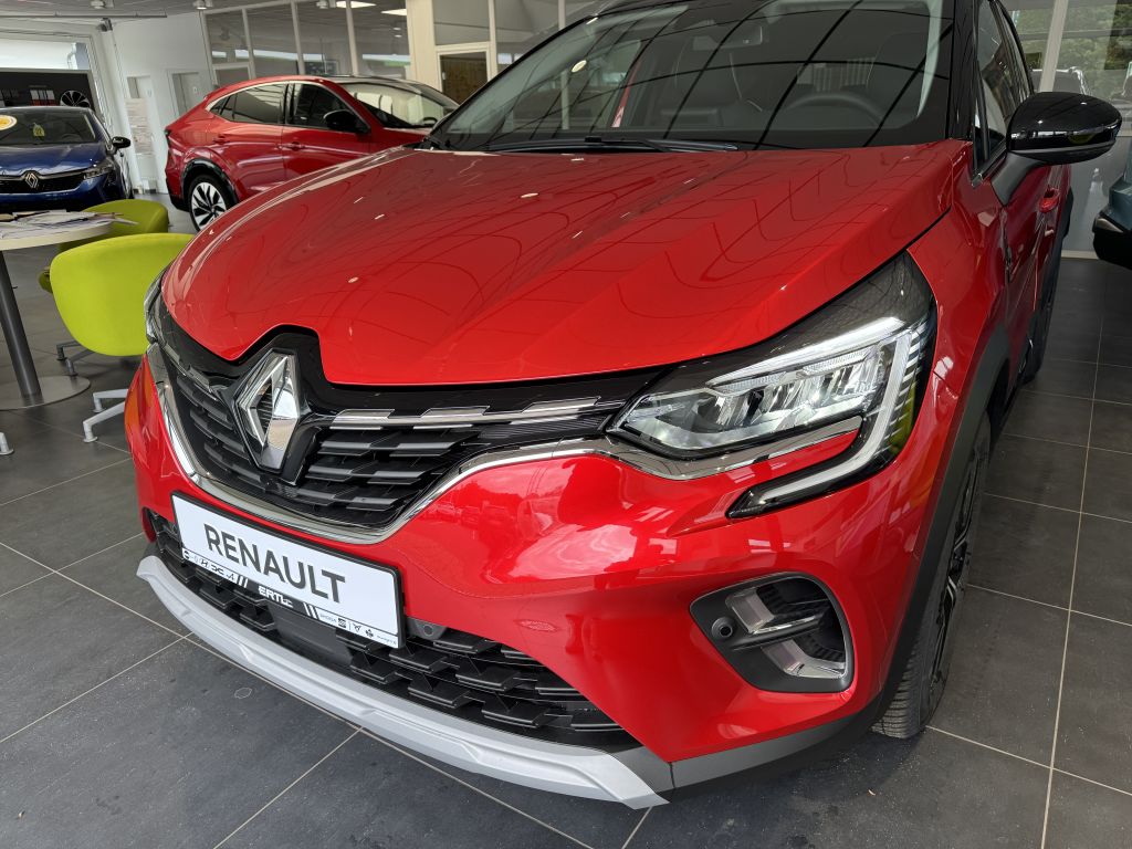 Renault Captur TCe Mild Hybrid 140 GPF TECHNO (RJB)