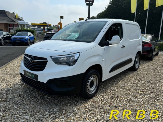 Opel Combo 1.5 E Cargo Edition D Automatik