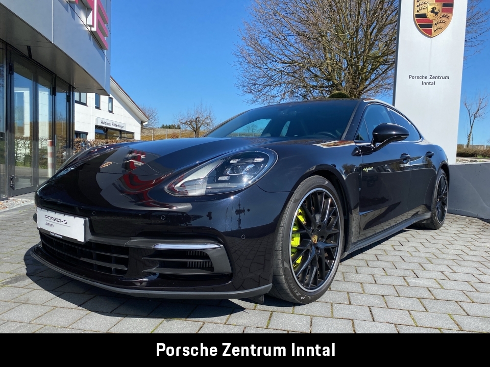 Porsche Panamera 4 E-Hybrid | | |