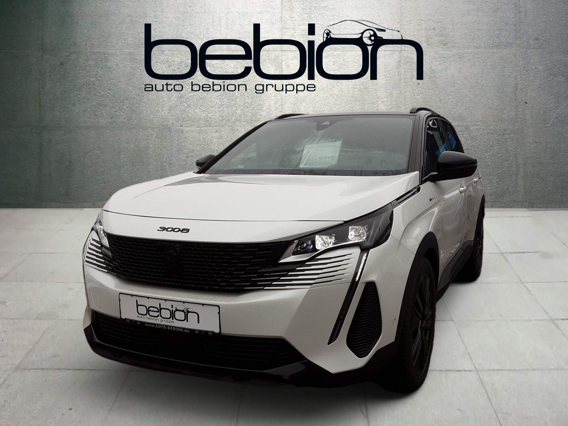 3008 1.6 Hybrid4 300 (Plug-In) GT Pano 360 LM