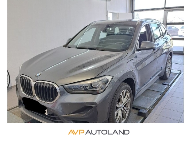Baureihe X1 25 e xDrive Advantage | NAVI | LED |