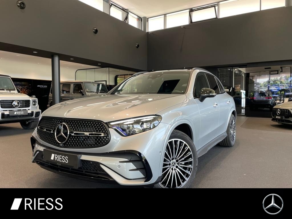 GLC 450 d AMG+PANO+AIRMATIC+HA LENK+HUD+DISTR+