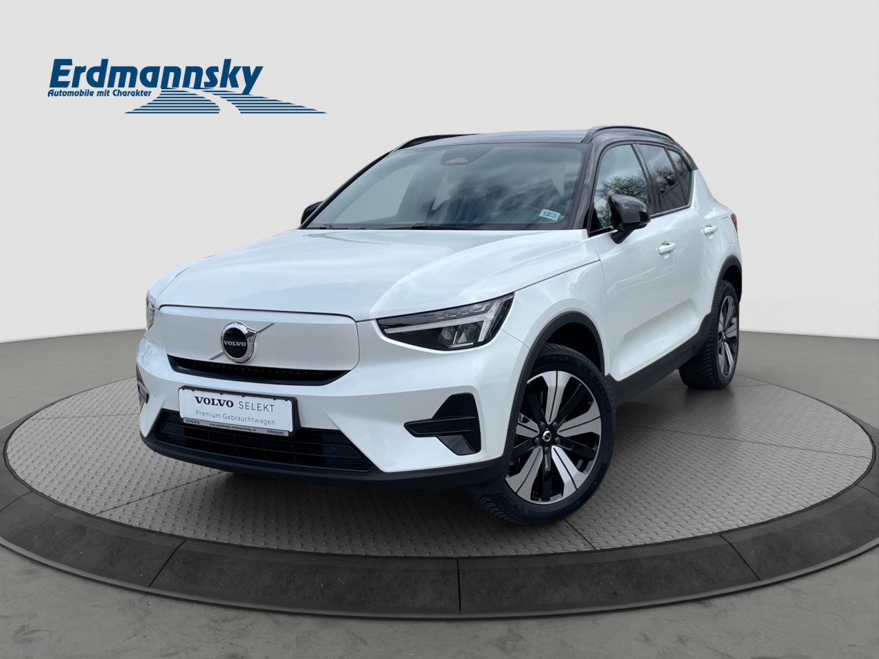 XC40 Core Pure Electric/Navi/LED/AHK/Standhz/Kam