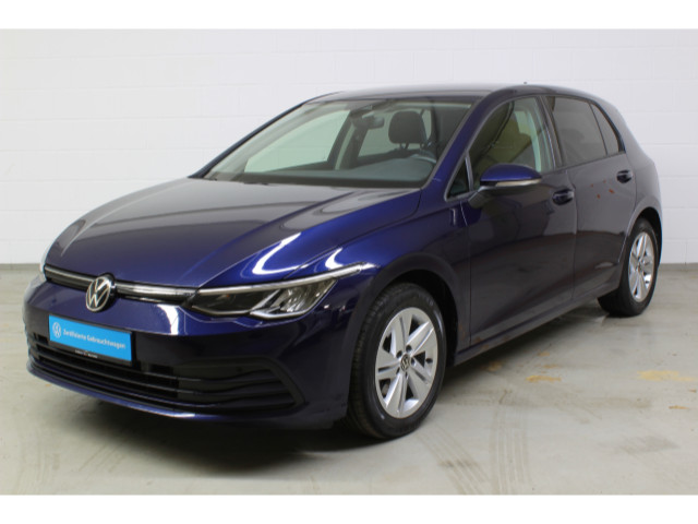 Volkswagen Golf Life VIII eTSI