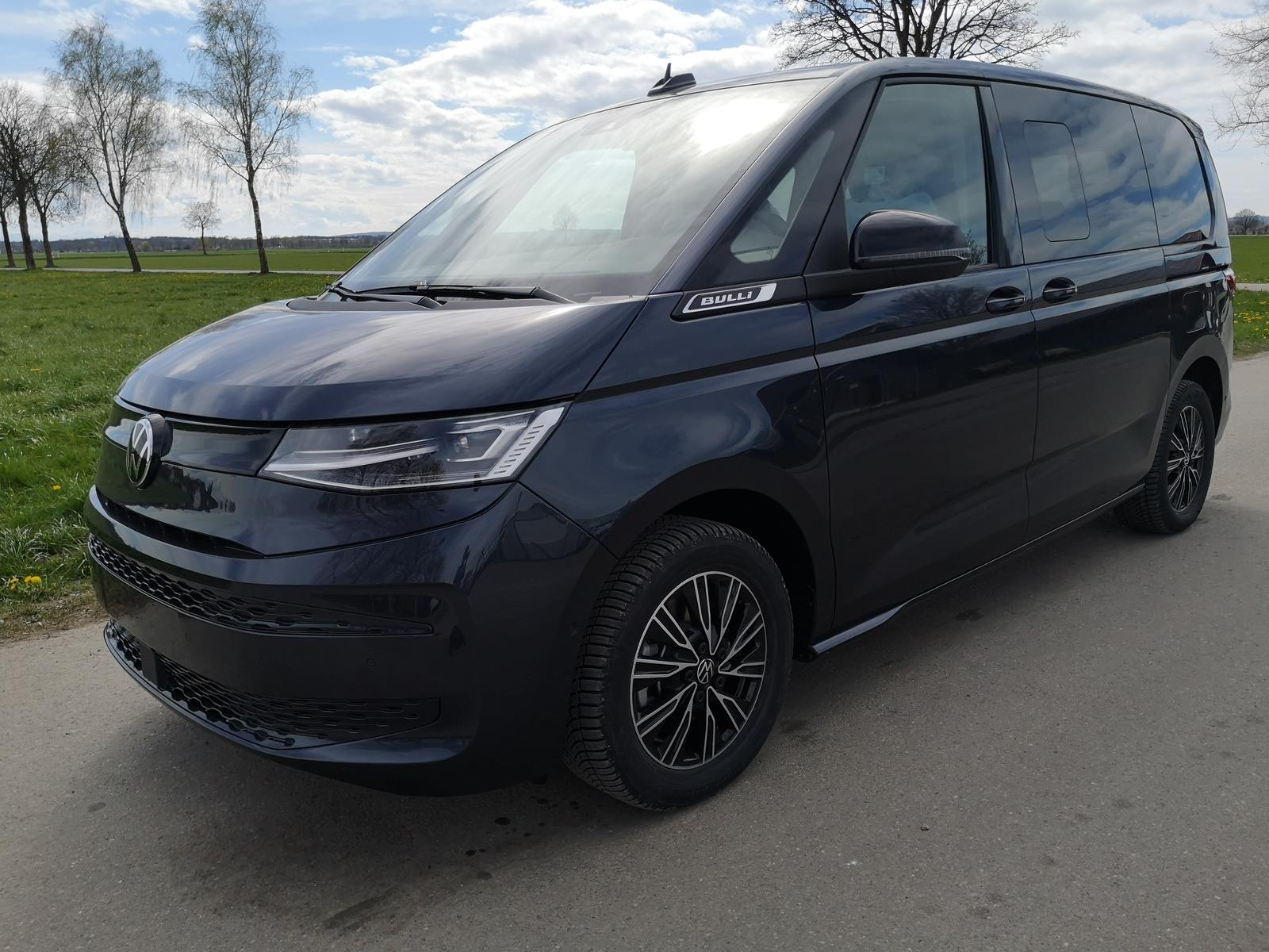 Volkswagen T7 Multivan 1.5 Multivan eHybrid kurz Elegance
