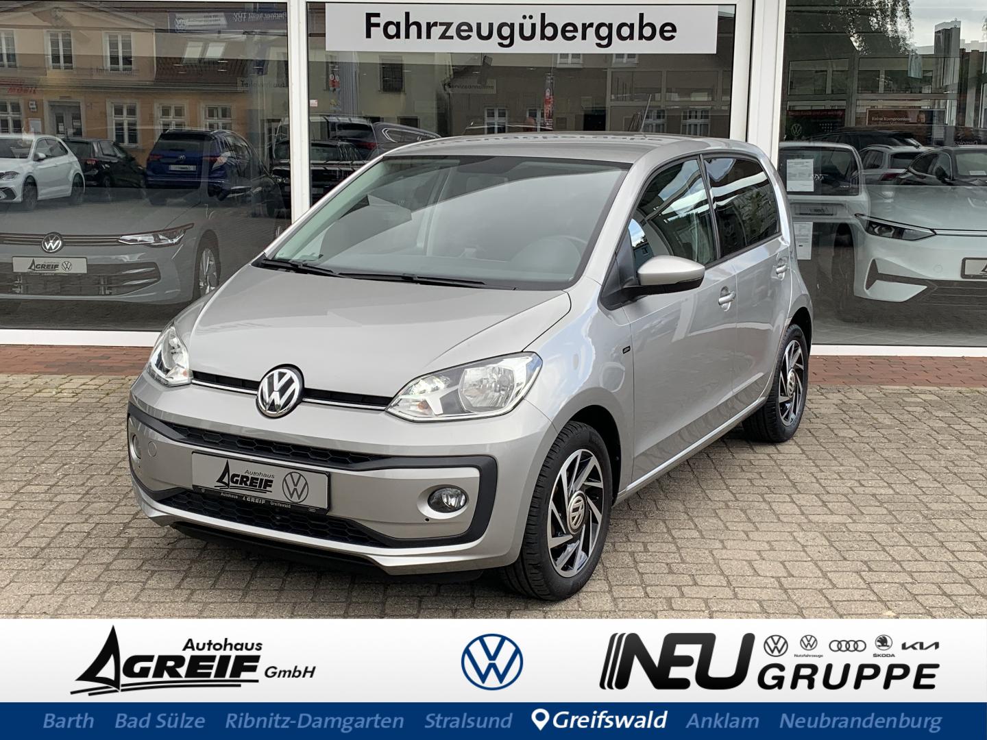 Volkswagen up 1.0 join up Maps More