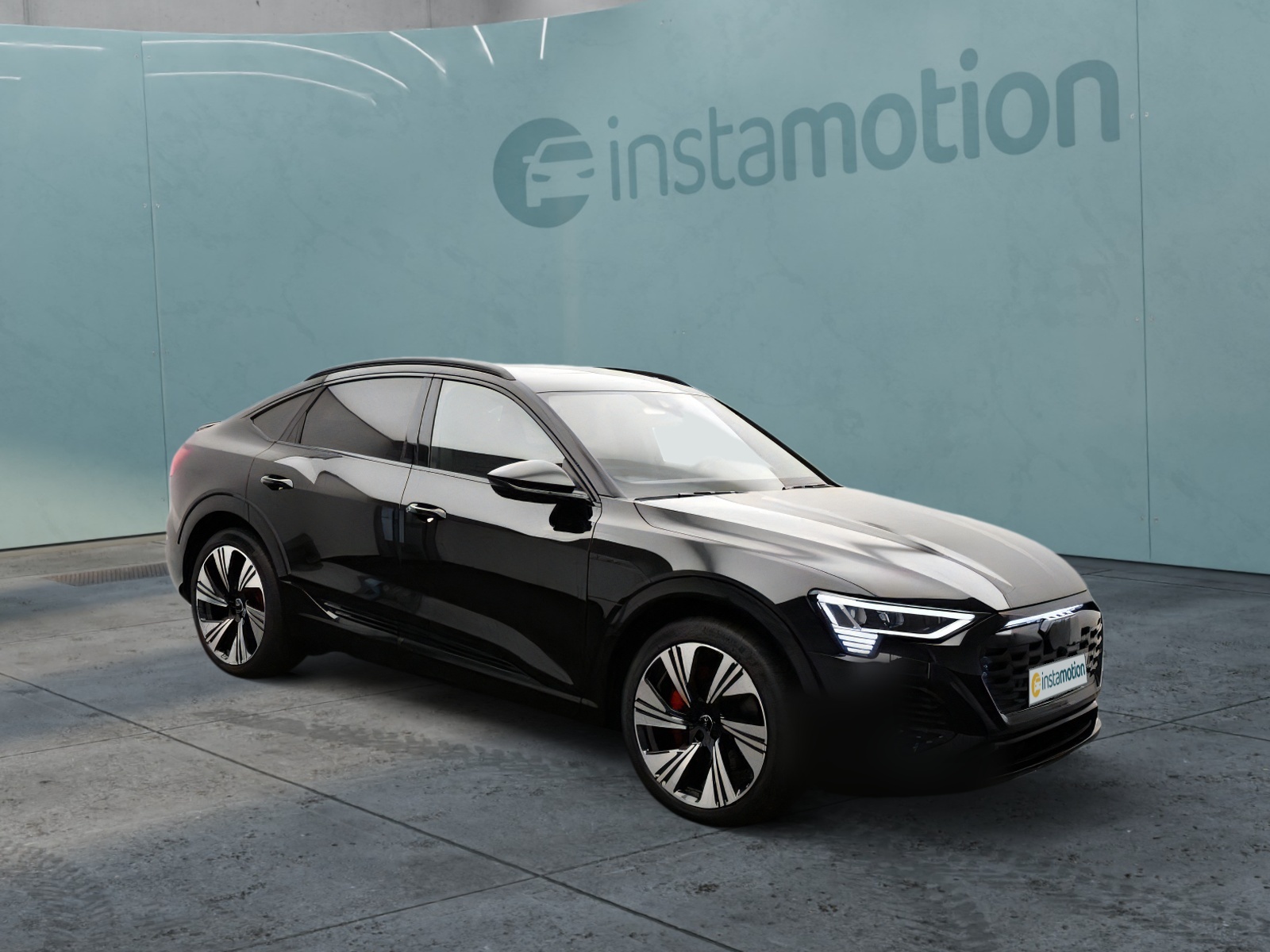 Q8 Sportback 55 e-tron quattro S line