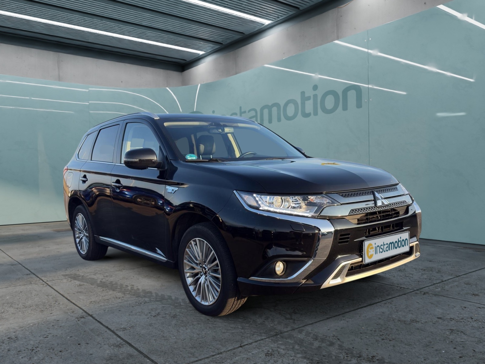 Outlander Basis Spirit 2.4 Plug-in Hybrid PHEV