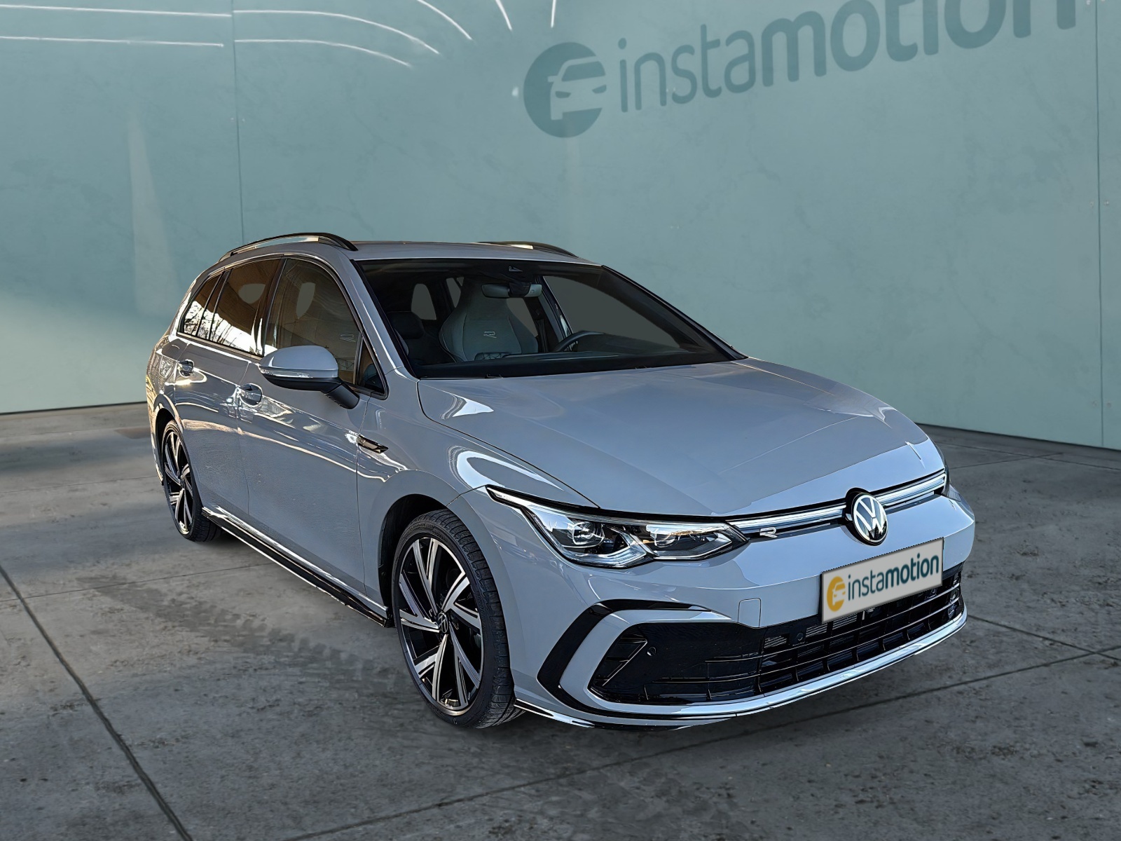 Volkswagen Golf Variant 1.5 VIII R-Line eTSI