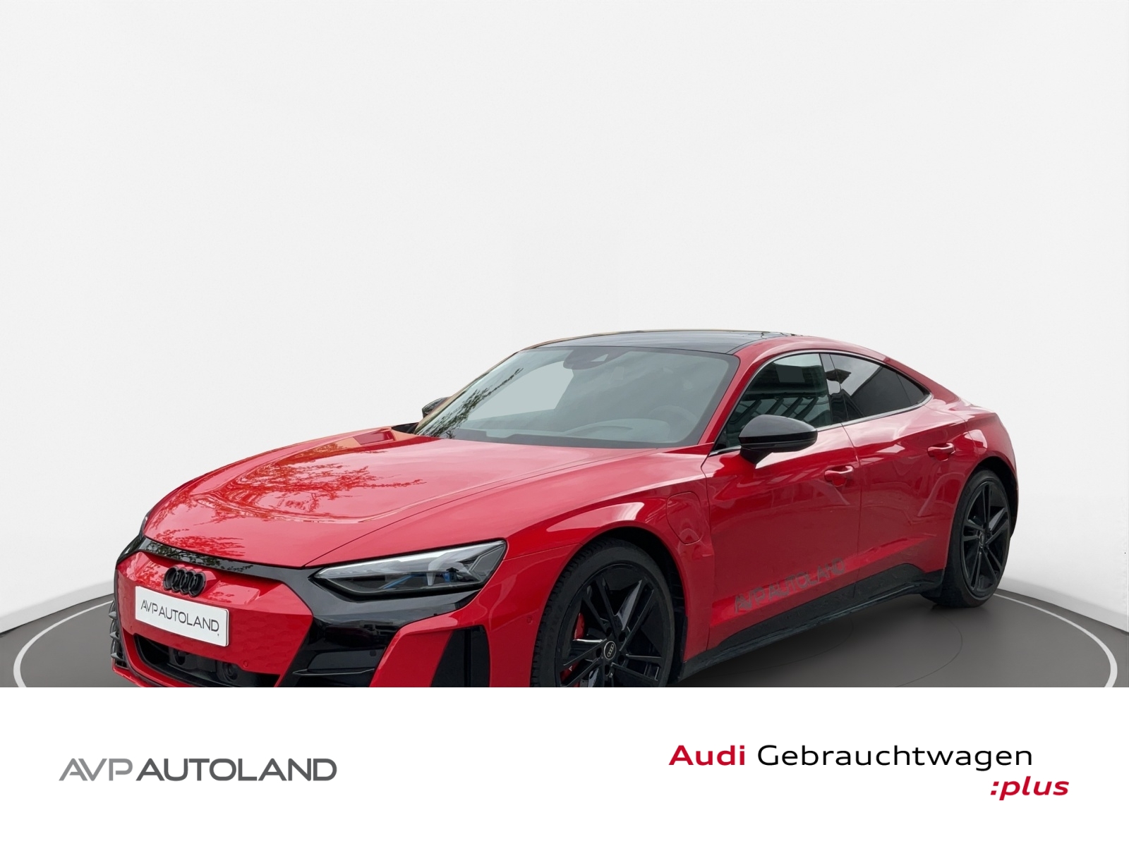 Audi RS e-tron GT quattro | | |