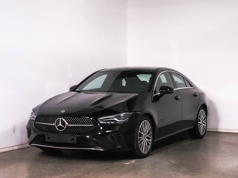 Mercedes-Benz CLA 180 progressive W-Paket