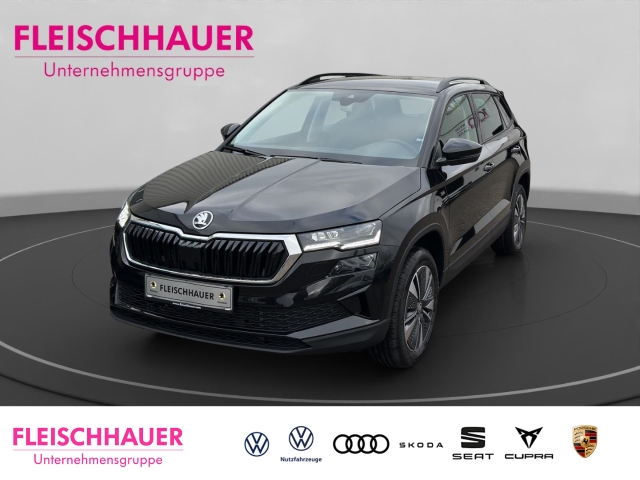 Karoq Tour 1,5 TSI AHK Navi Digitales Cockpit LED Sperrdiff. ACC El. Heckklappe