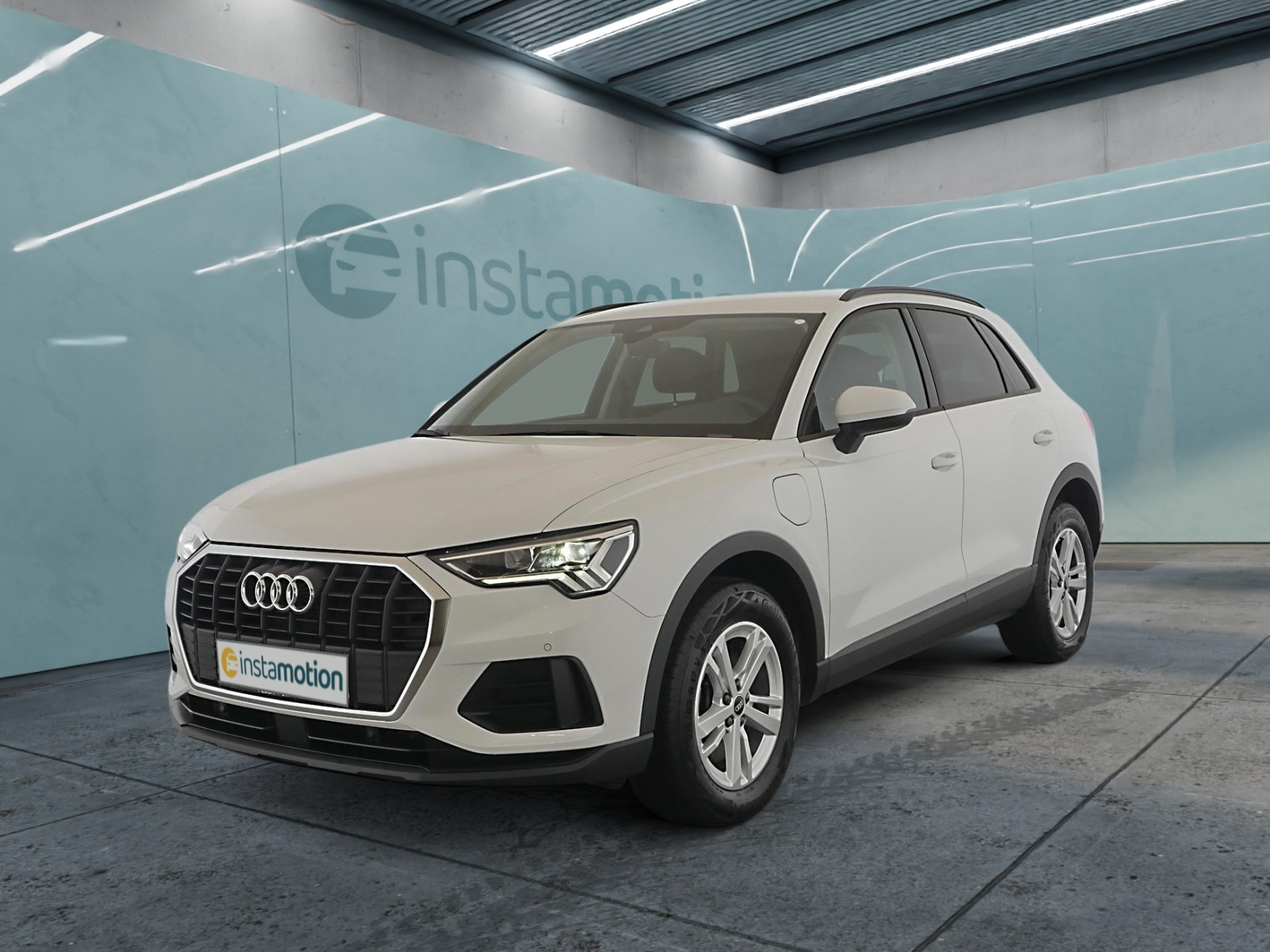 Q3 45 TFSI e S tronic Navi Plus/ virtual Cockpit