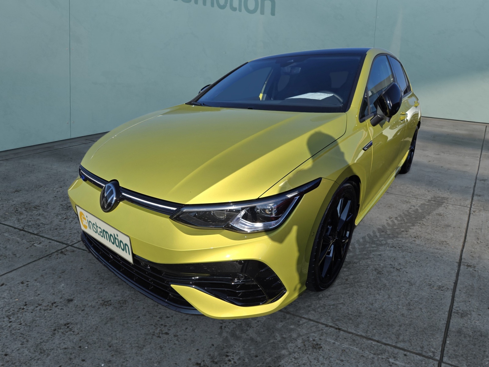 Golf VIII R 333 2.0 TSI 4M DSG ParkAssist ACC