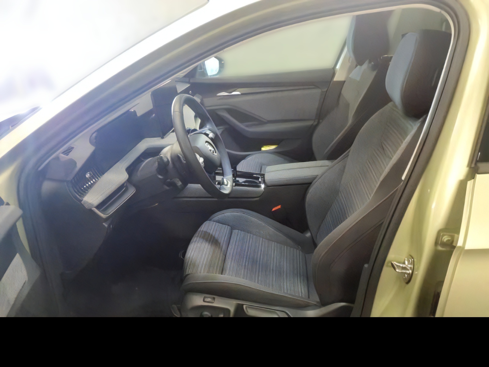 Skoda Superb 2.0 TDI Combi Selection 18 DOFIDA