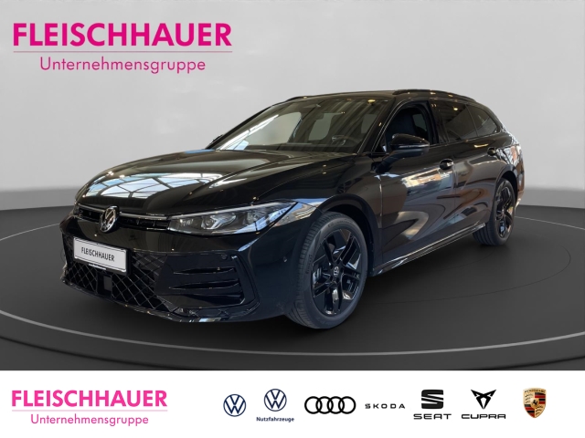 Passat Variant R-Line 150 PS DSG HUD AHK Navi Black Style