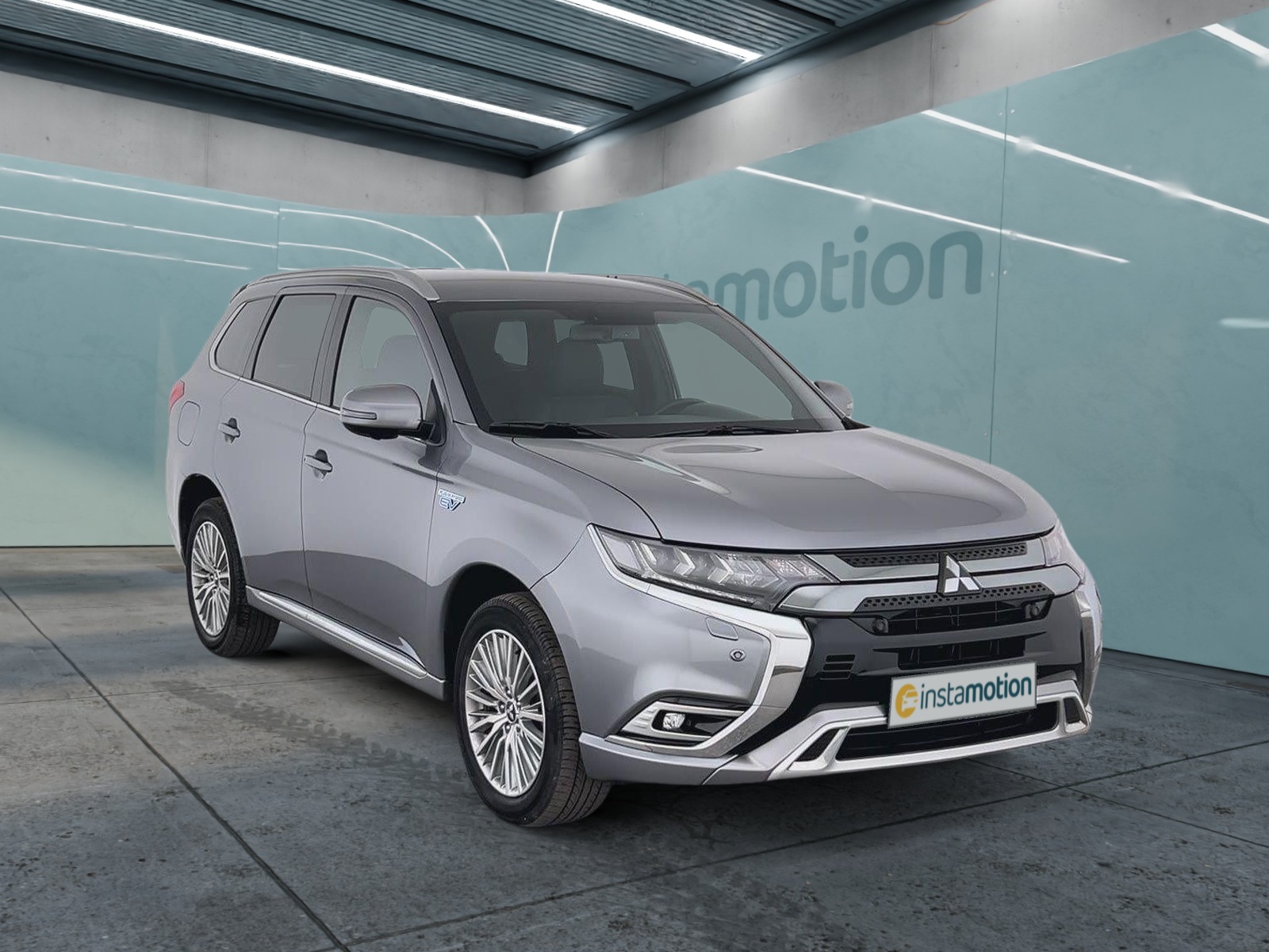 Outlander Intro Edition 4WD 2.4*SHZ*360°K*AT*uvm