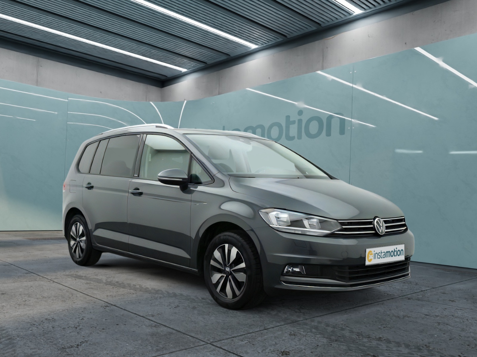 Volkswagen Touran 1.5 TSI Move 7-S KINDERSITZ