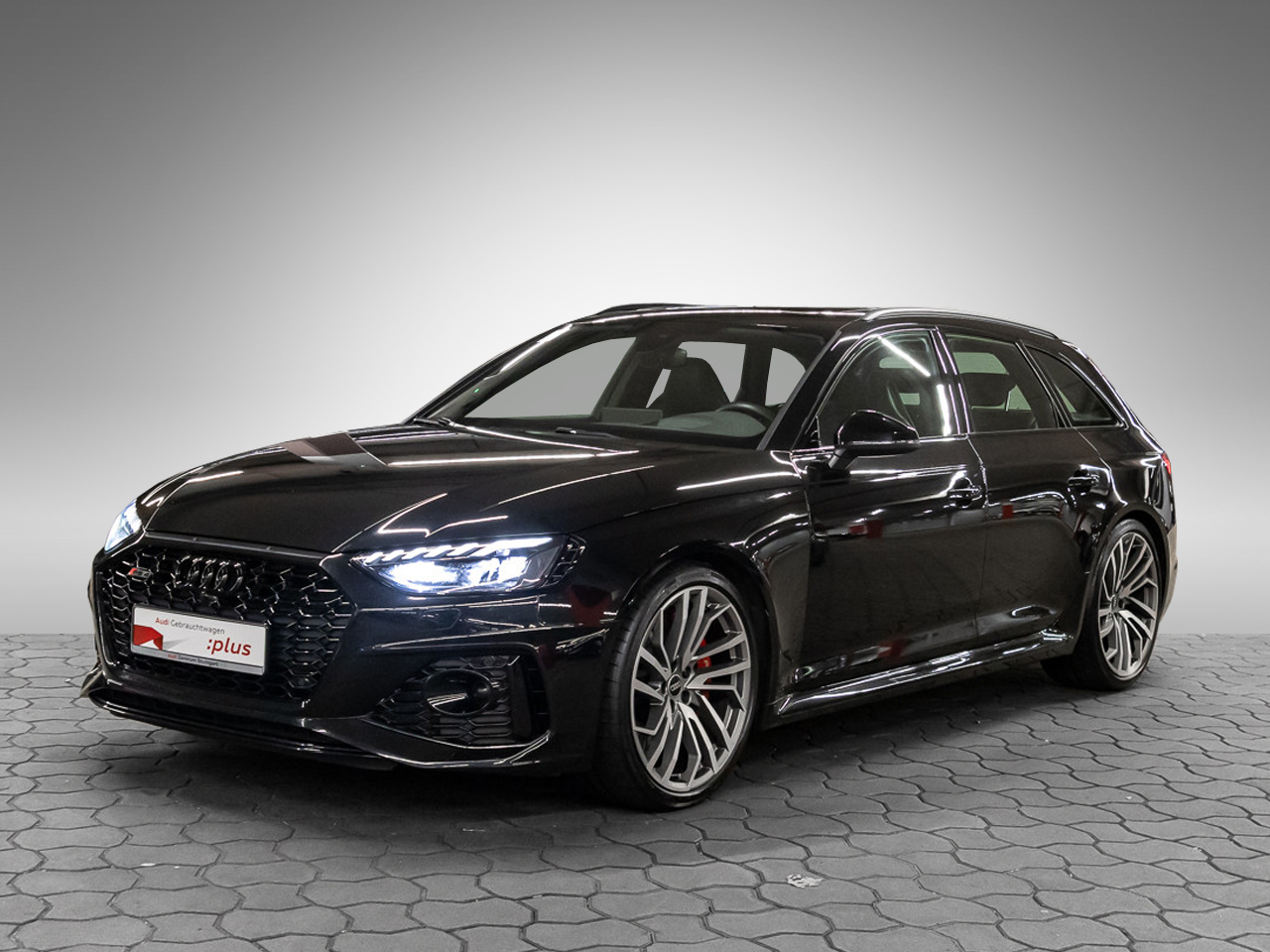 RS 4 Avant 2.9 TFSI quattro Matrix Pano B&O AHK