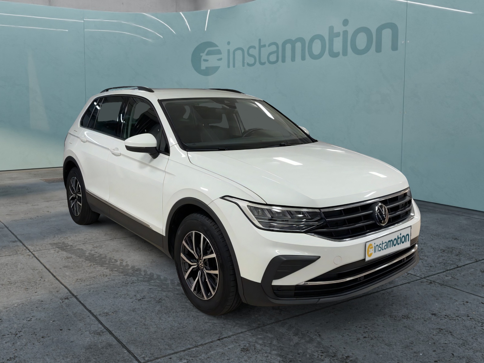 Tiguan LIFE 2.0 TDI DSG LED APP-C. NAVI ACC 