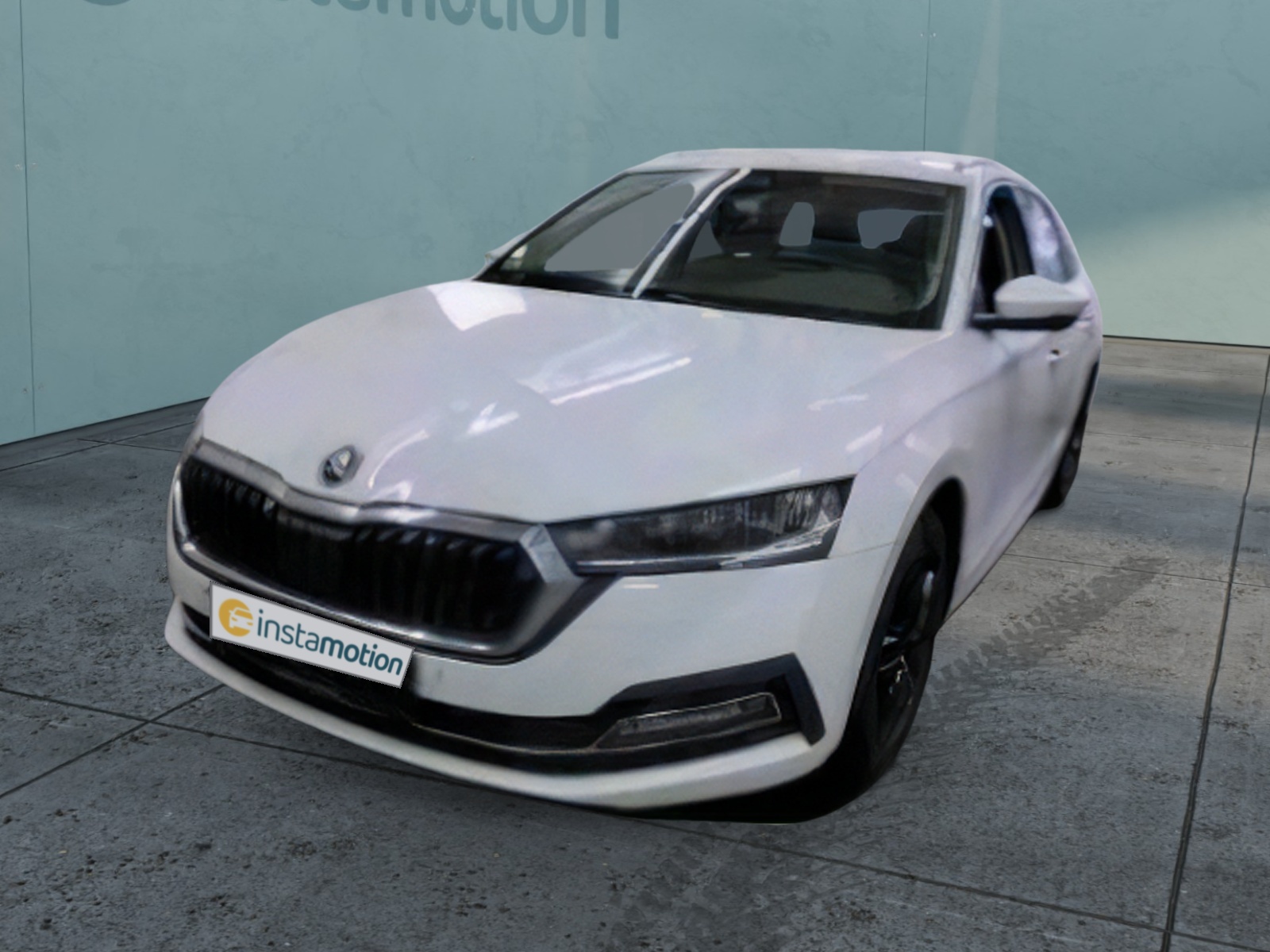 Skoda Octavia 2.0 TDI COMBI STYLE | |