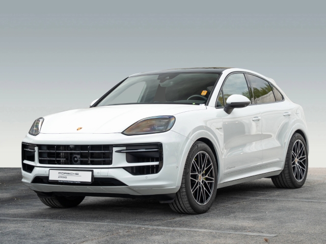 Porsche Cayenne E-Hybrid Coupe Surround View