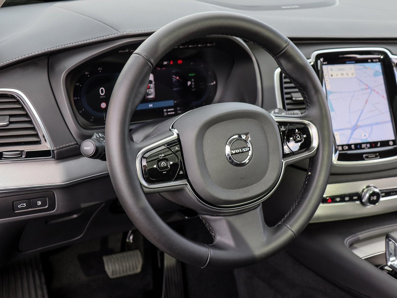 XC90 T8 Recharge Plus Bright AWD NP:93.950,-//PNO/360°K/21