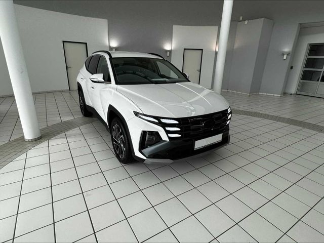 TUCSON 1.6 T-GDI Prime 360°Kamera ECS Einpark ECS Navi Leder Digitales Cockpit Soundsystem
