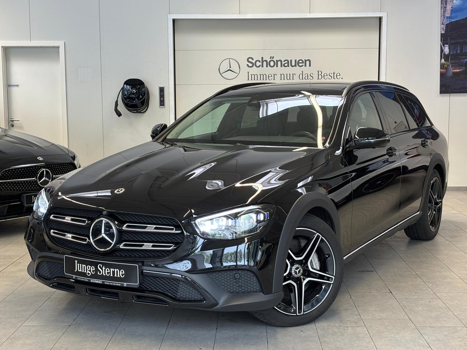 E 400 d 4M T All-Terrain NAPPA+PANO+BURM+AHK+360