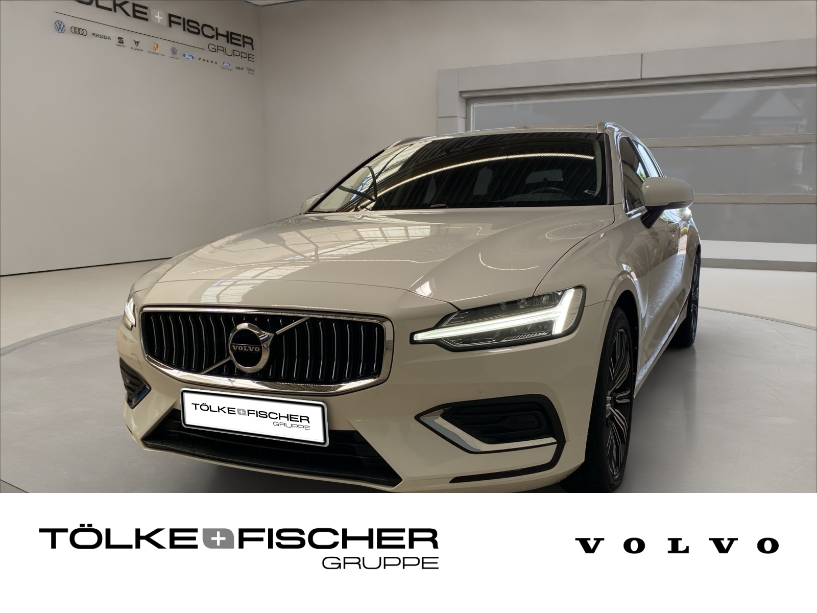 V60 Kombi T4 Inscription PDC harman SHZ SpurH