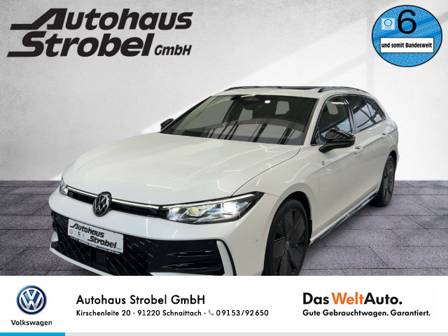 Passat Variant 2.0 TDI DSG R-Line "BLACK STYLE" ab 3,99% AHK DCC Navi LED-Matrix Standh.