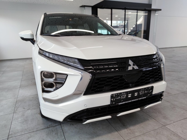 Mitsubishi Eclipse 2.4 Cross Plug-In Hybrid Top