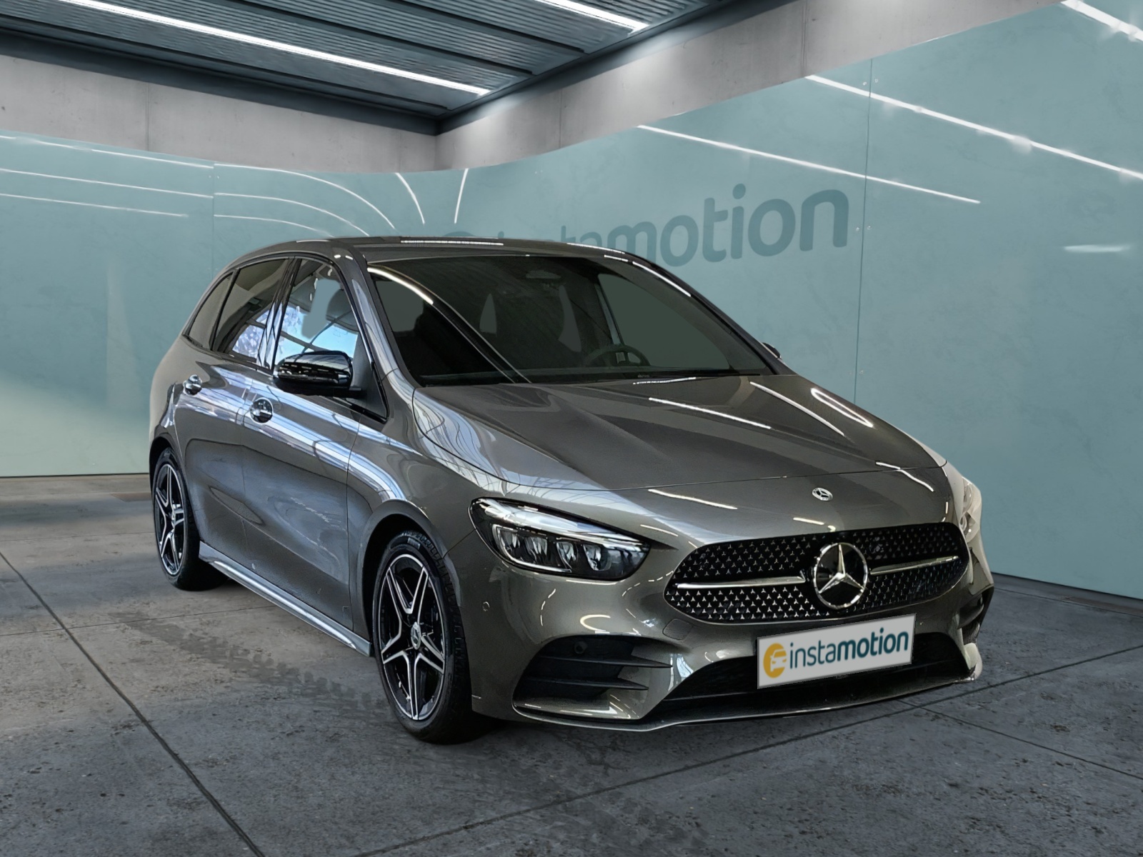 Mercedes-Benz B 220 AMG 18 NIGHT