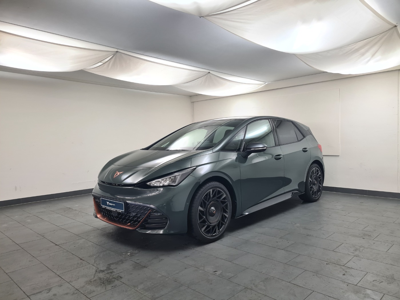 CUPRA Born VZ Tech M Pack 20