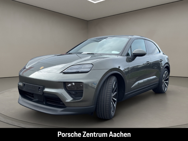 Macan 4 BOSE Surround-View Panoramadach Luftfeder