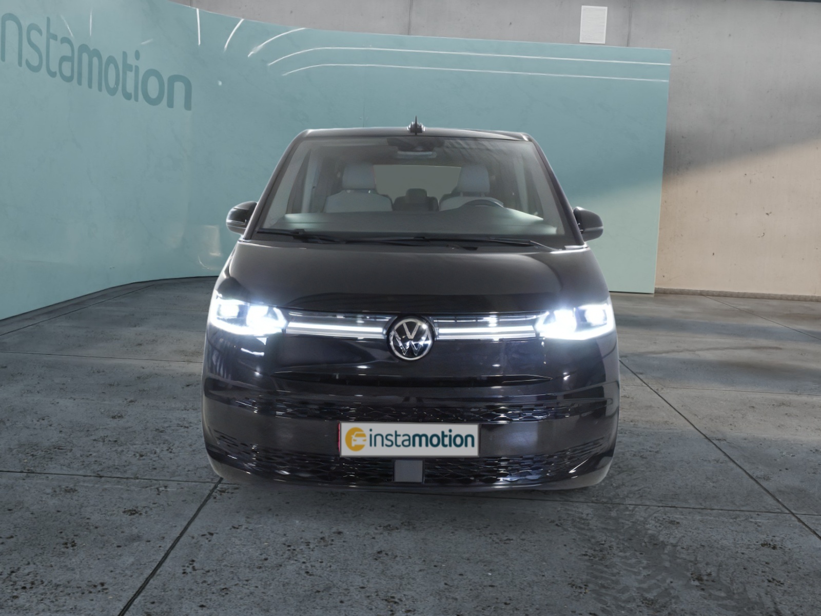 Volkswagen T7 Multivan 2.0 TSI Multivan Style LU 18 H K