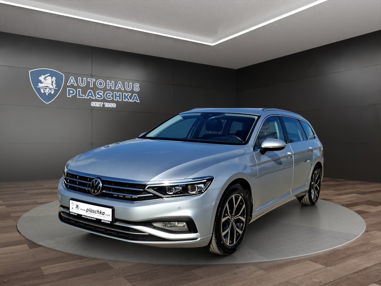 Passat Var. 2.0 TDI DSG Business 4Motion LED+HUD
