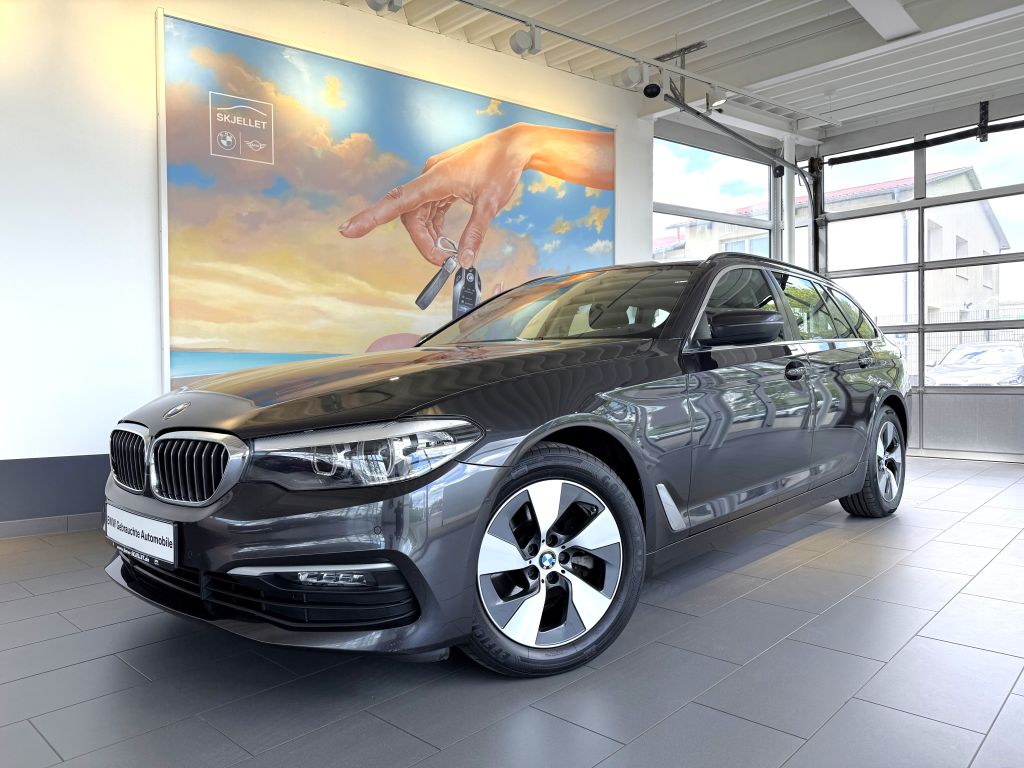 520d Touring Aut. KAM+LED+AHK+LIVE+TEMP+SITZH+AL