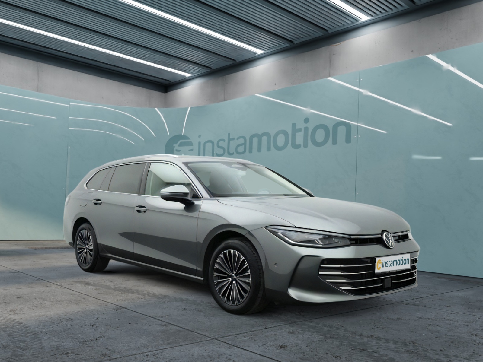 Passat 2.0 TDI DSG Elegance NAVI AHK KAMERA